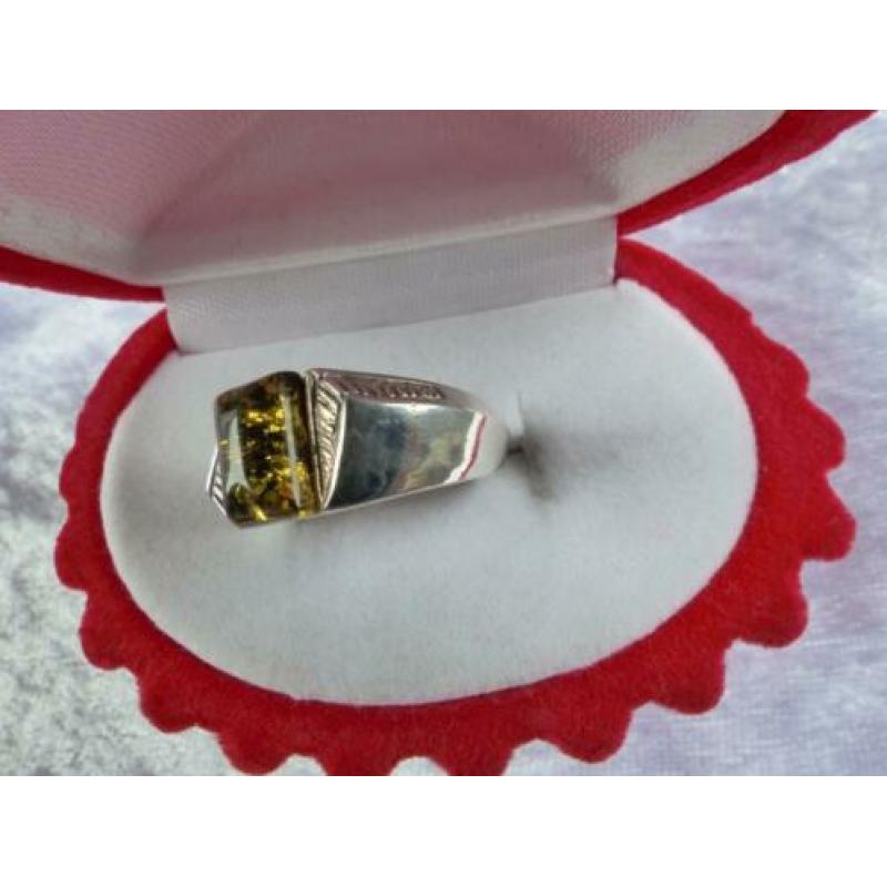 Mooie Fijne Handgemaakt Zilveren Art Deco Ring met Barnsteen