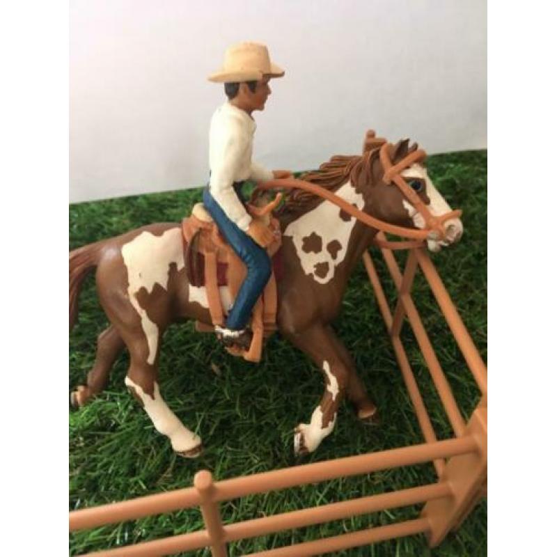 Schleich halsters, zadels, hoofdstellen en ruiters