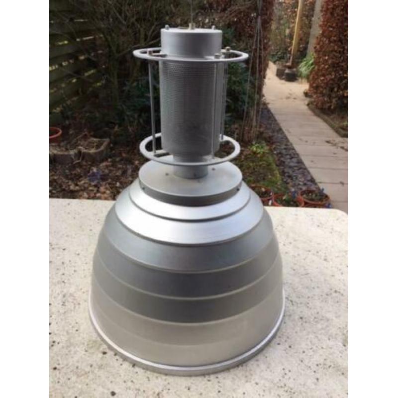 Lamp, Industriele look, vintage. Industrielamp.Aluminium