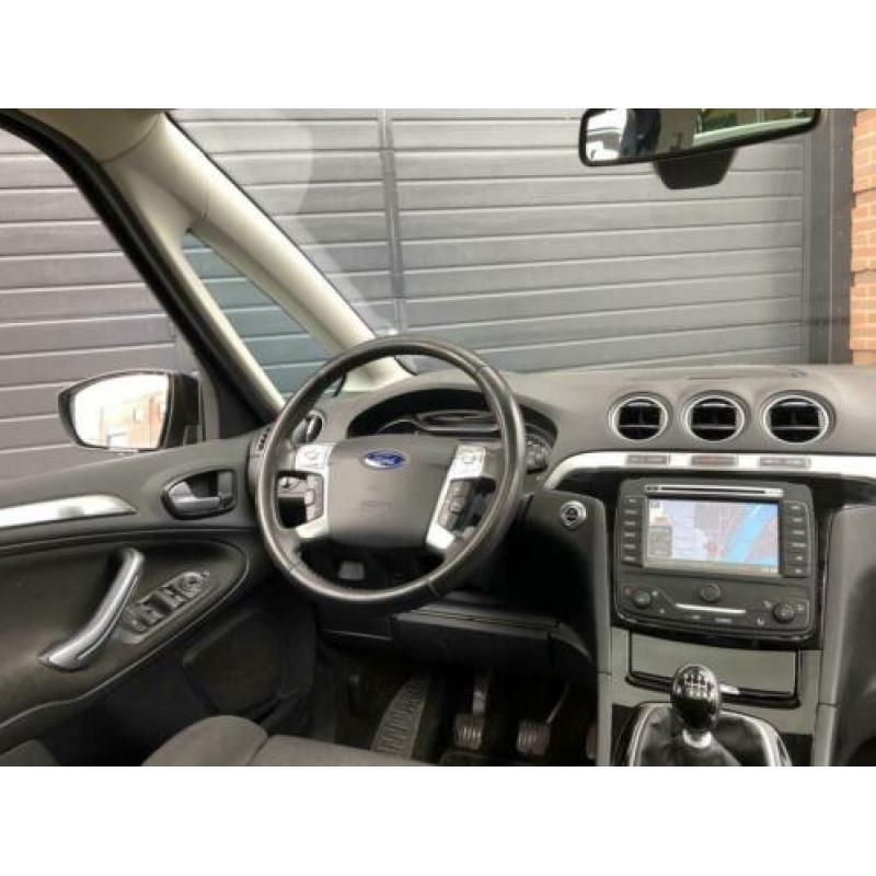 Ford S-Max 1.6 EcoBoost Titanium 7p NL Auto/Navi/PDC/Net bin