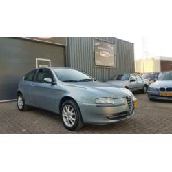 Alfa romeo 147 2.0 TS 1e Eig,ECC,Leder,Cruise.