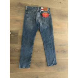 Levi s 501 33-32