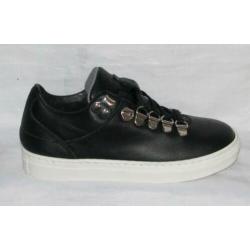 HIP maat 29 lerensneaker zwart veter - gratis verzenden