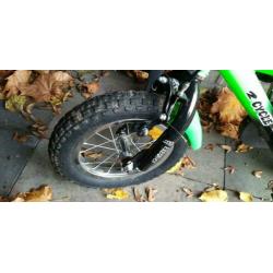 Kinderfietsje 12 inch