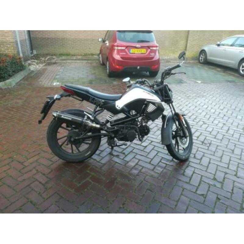 Kymco k pipe met koppeling /schakel brommer (opknapper)