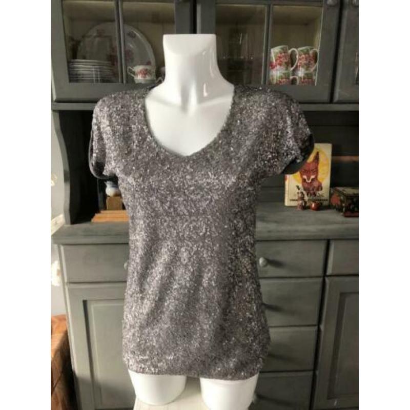 Top maat XS van Ann Christine - paillettes zilver kleur