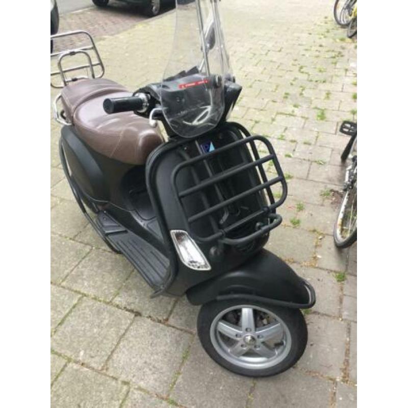 Vespa s 2012 full option