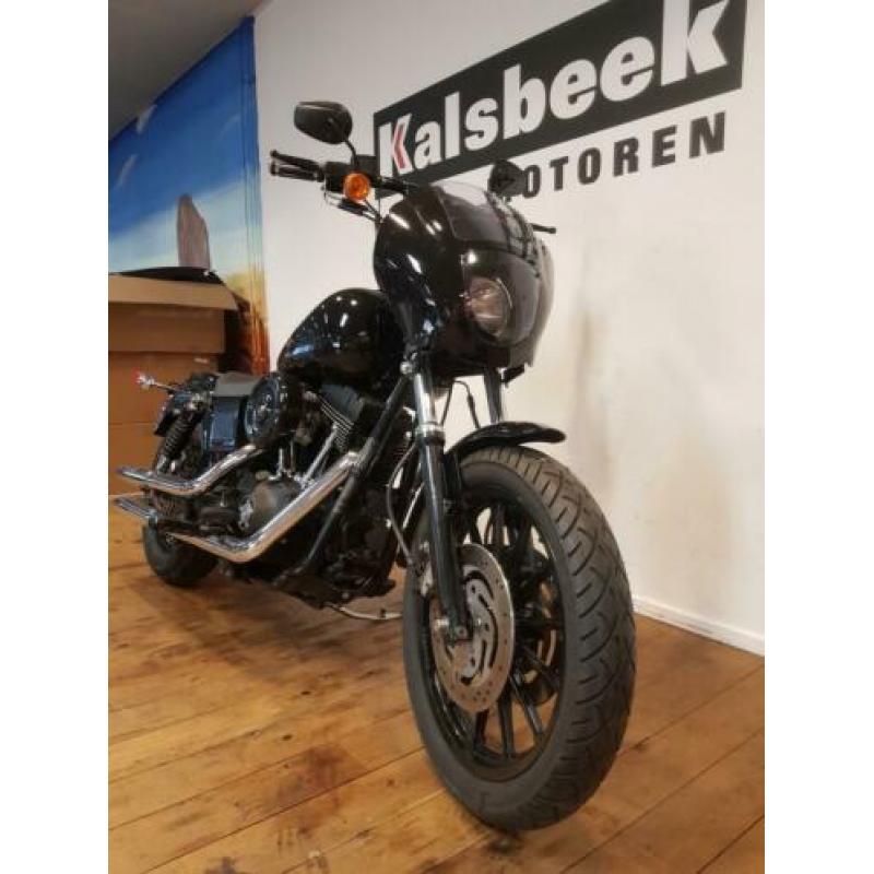 Harley-Davidson FXDXT STREETBOB (bj 2001)