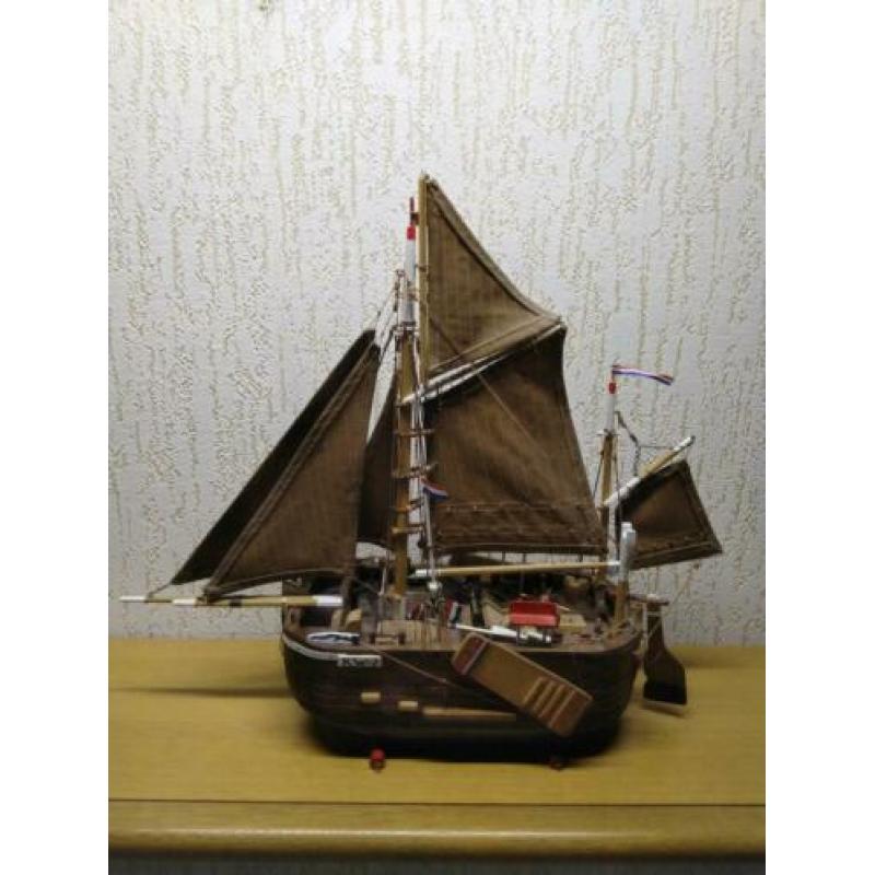 Kw-7 Bomschuit - modelboot hout