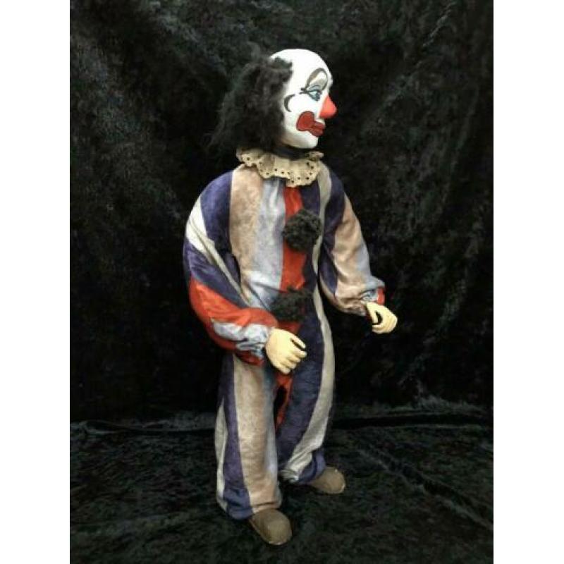 Prachtige oude clown pop handgemaakt en beschilderd