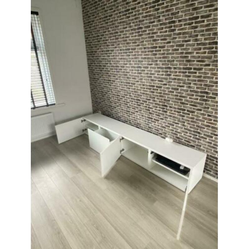Ikea besta zgan