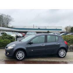 Renault CLIO 1.4 16V DYNAMIQUE LUXE / 5 DRS. / CLIMA !!!