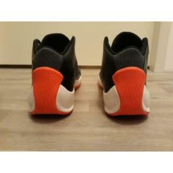 Jordan Rising High 2 - basketbalschoenen - maat 49,5 - nieuw