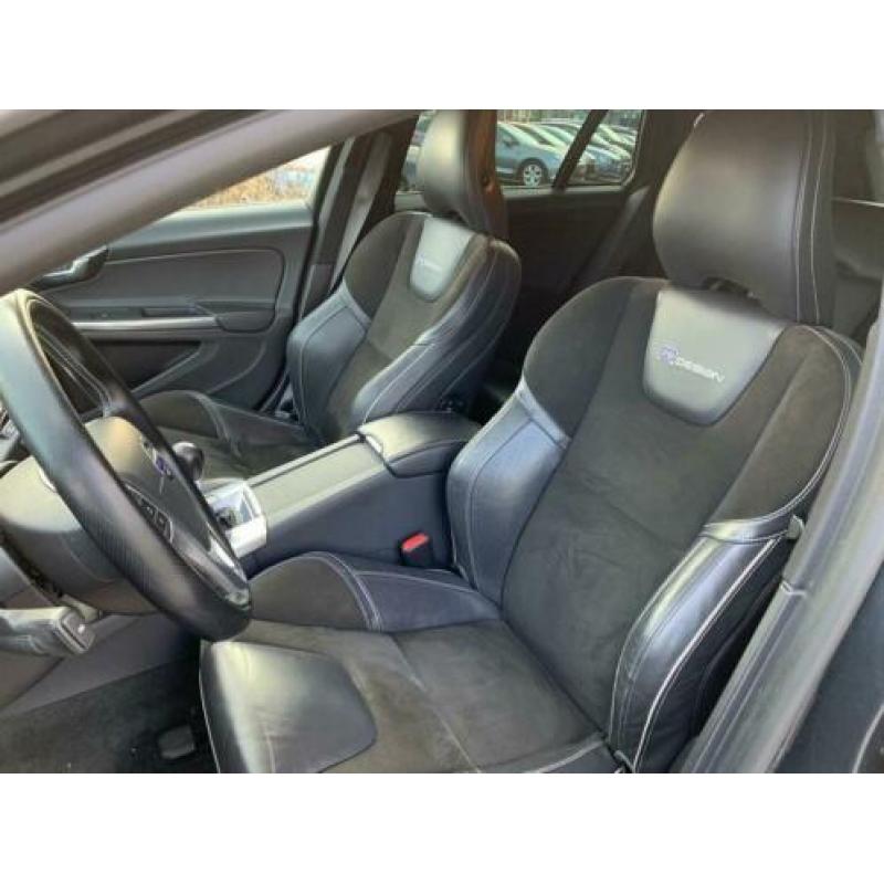 Volvo V60 1.6 D2 R-Design