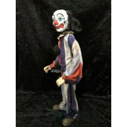 Prachtige oude clown pop handgemaakt en beschilderd