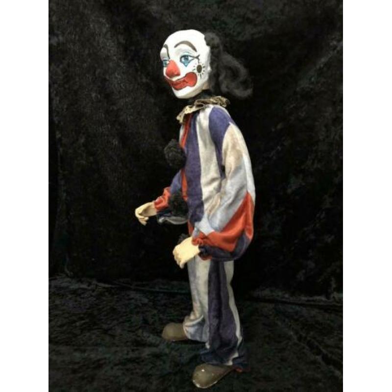 Prachtige oude clown pop handgemaakt en beschilderd