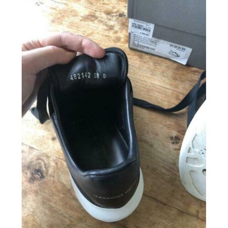 Originele velvet Alexander Mcqueen maat 38