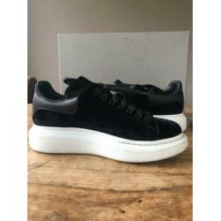 Originele velvet Alexander Mcqueen maat 38