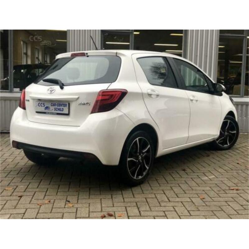 Toyota Yaris 1.3 VVT- NAVI, CAMERA, CRUISE 1e Eigenaar