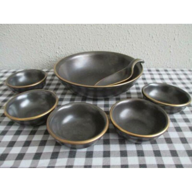 Leuk Vintage Pindasetje / Sauskommetjes Retro