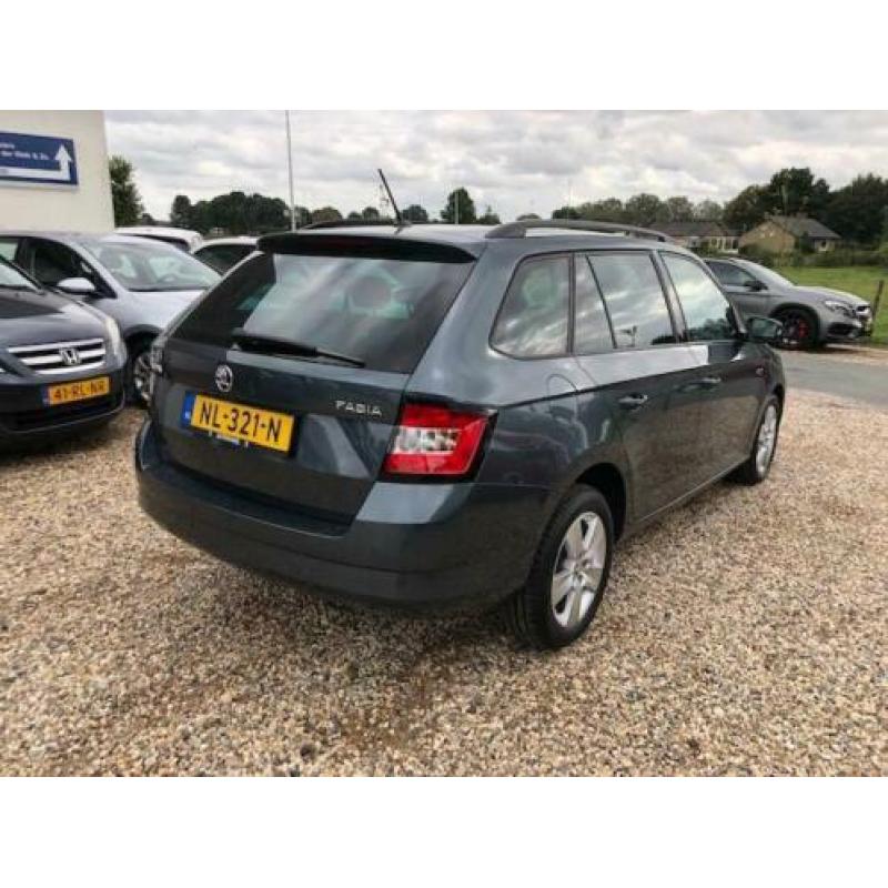 Skoda Fabia Combi 1.2 TSI Ambition Business