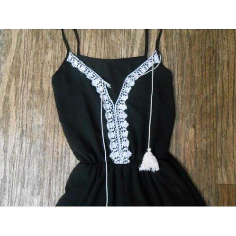 leuke zwarte play suite maat S zgan