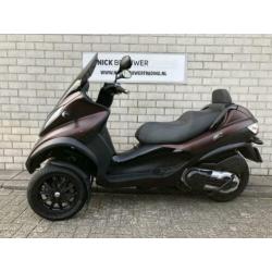 Piaggio MP3 400 LT / origineel NL / historie / unieke kleur
