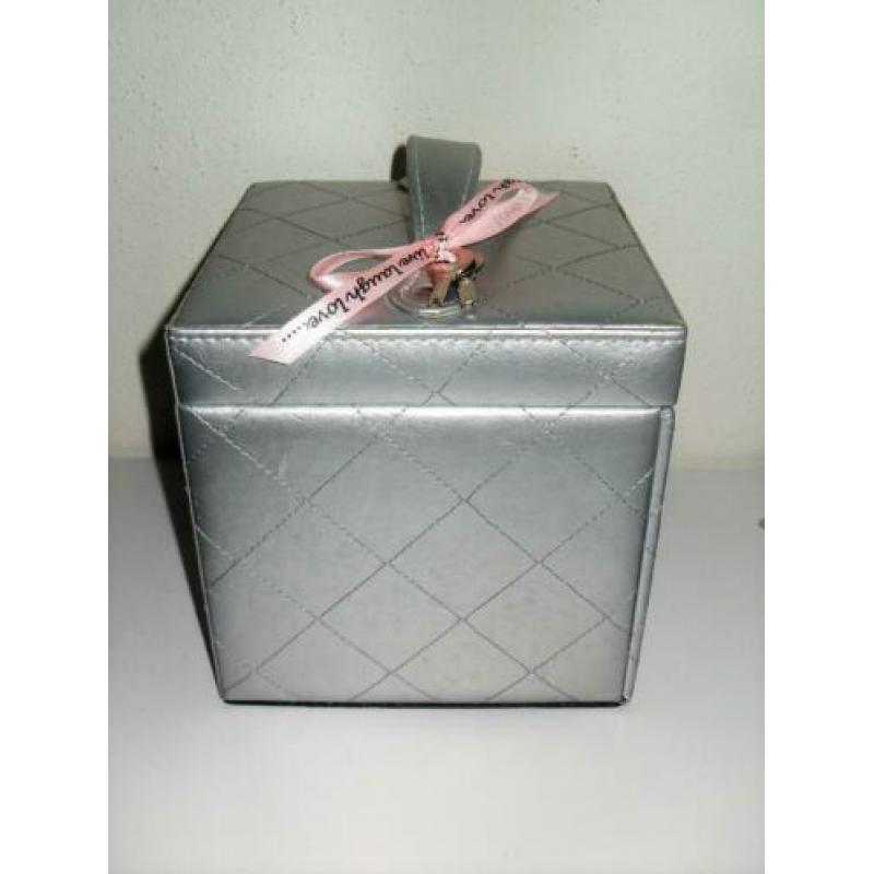Sieradendoos zilver / Sieraden doosje grijs / sieradendoosje