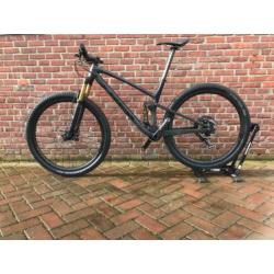 Trek TopFuel 9.9 maat L 19.5" Sram GX Fully 11.2kg Carbon