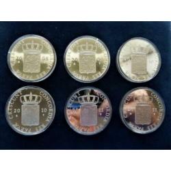 (475)TOP Zilveren Dukaten serie 3 prachtige houten cassette
