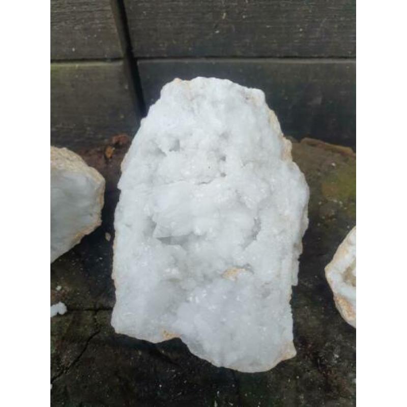Bergkristal geode 2,32 kg