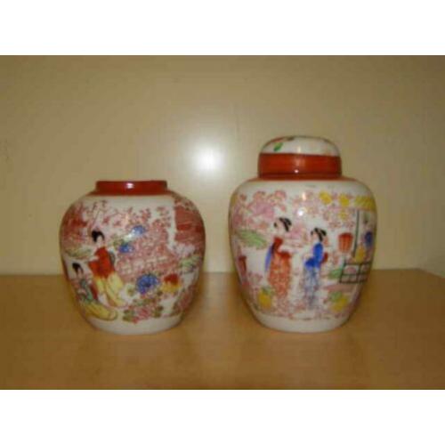 Twee Chinese gember potjes (A19 1081)
