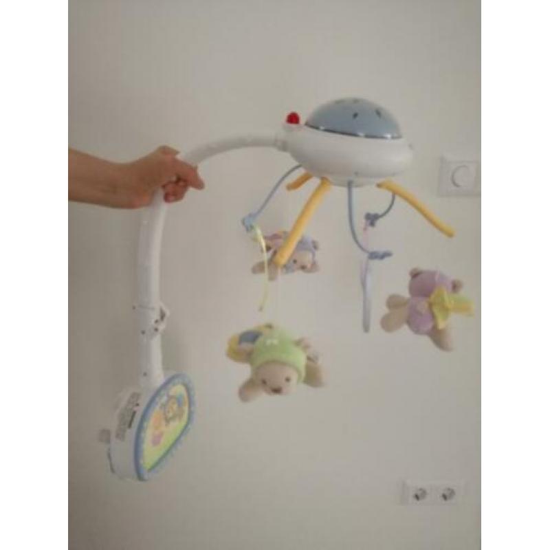 Boxmobiel met muziek van Fisher Price