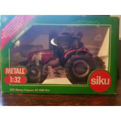 Siku 1:32, New Holland, mf en joskin kar