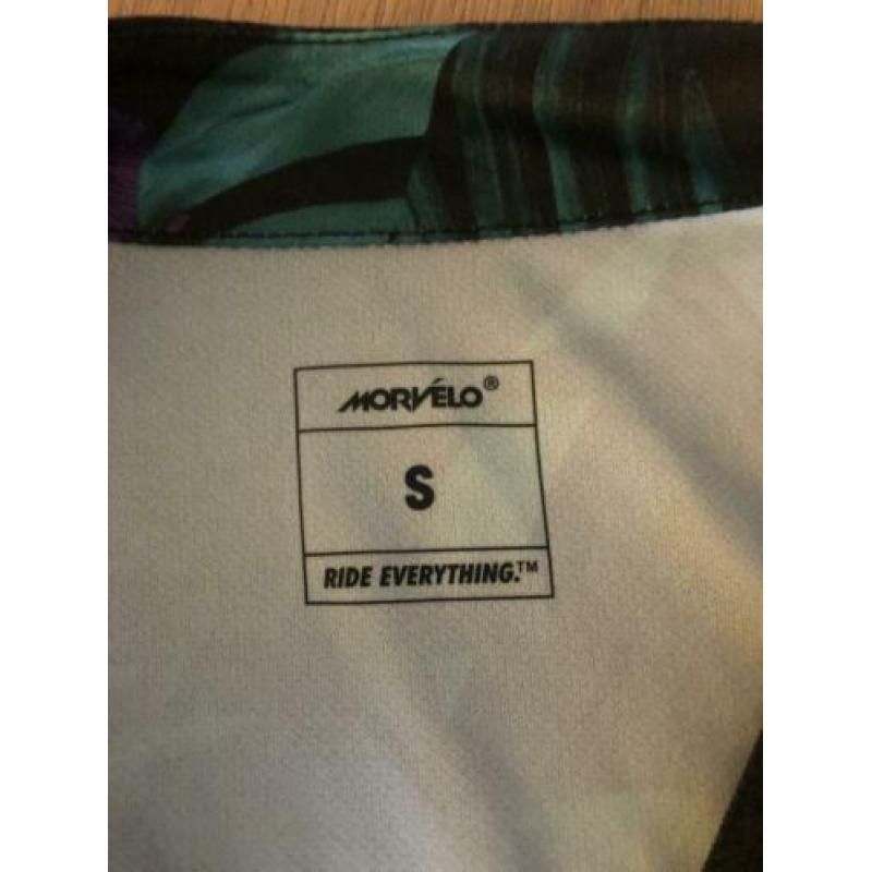 Morvelo lente fiets shirt / jersey in maat S