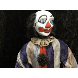 Prachtige oude clown pop handgemaakt en beschilderd