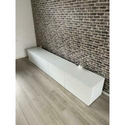 Ikea besta zgan
