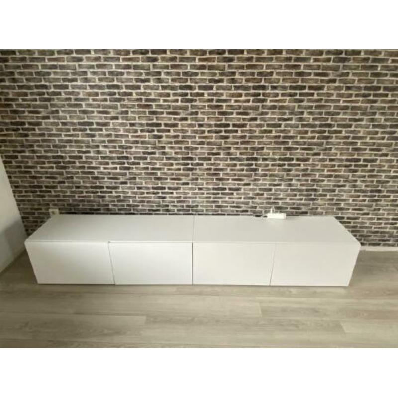 Ikea besta zgan
