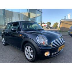 Mini Mini 1.4 One NAVI NAP AIRCO APK ELEK.R KOOPLEASE € 99,-