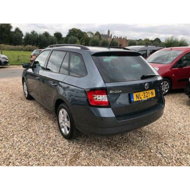 Skoda Fabia Combi 1.2 TSI Ambition Business