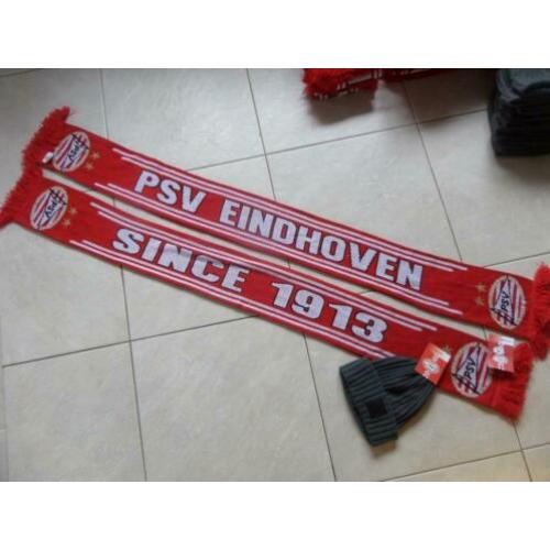 PSV Eindhoven mutsen en sjaal (5 stuks)