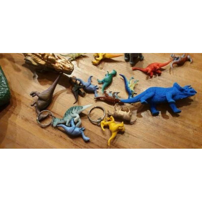 dinosaurus allerlei in 1 koop