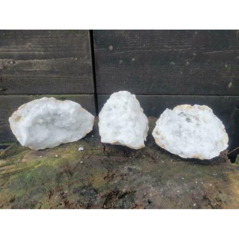Bergkristal geode 2,32 kg