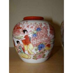 Twee Chinese gember potjes (A19 1081)