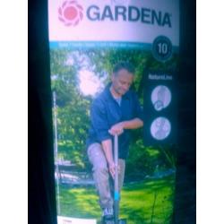 Gardena schep gardena oprolsysteem 20 meter slang