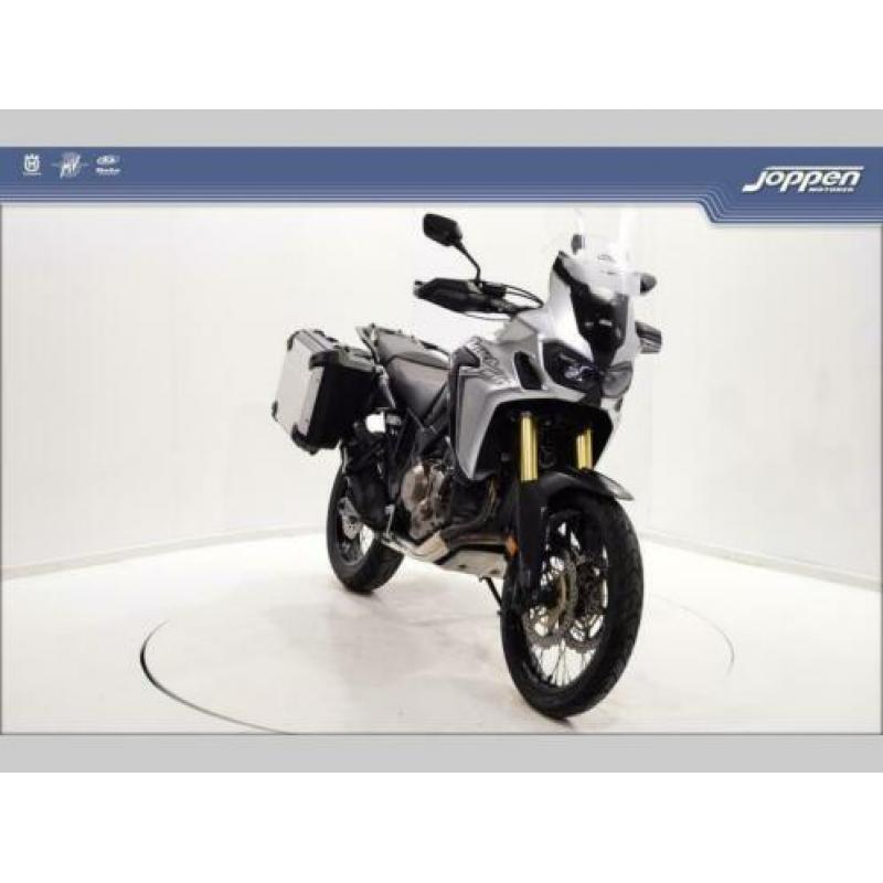 Honda CRF1000A Africa Twin (bj 2016)