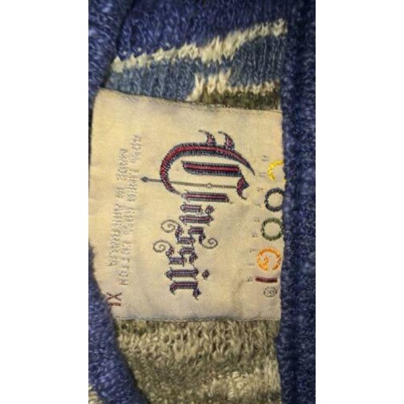 Coogi sweater XL