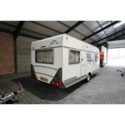 Eriba Nova 531 Mover-EnkeleBedden-2003-Voortent