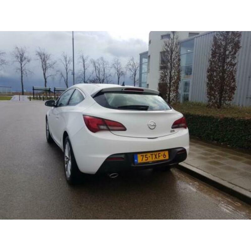Opel Astra GTC 1.4 Turbo Sport NAVIGATIE, XENON