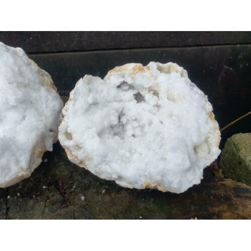 Bergkristal geode 2,32 kg